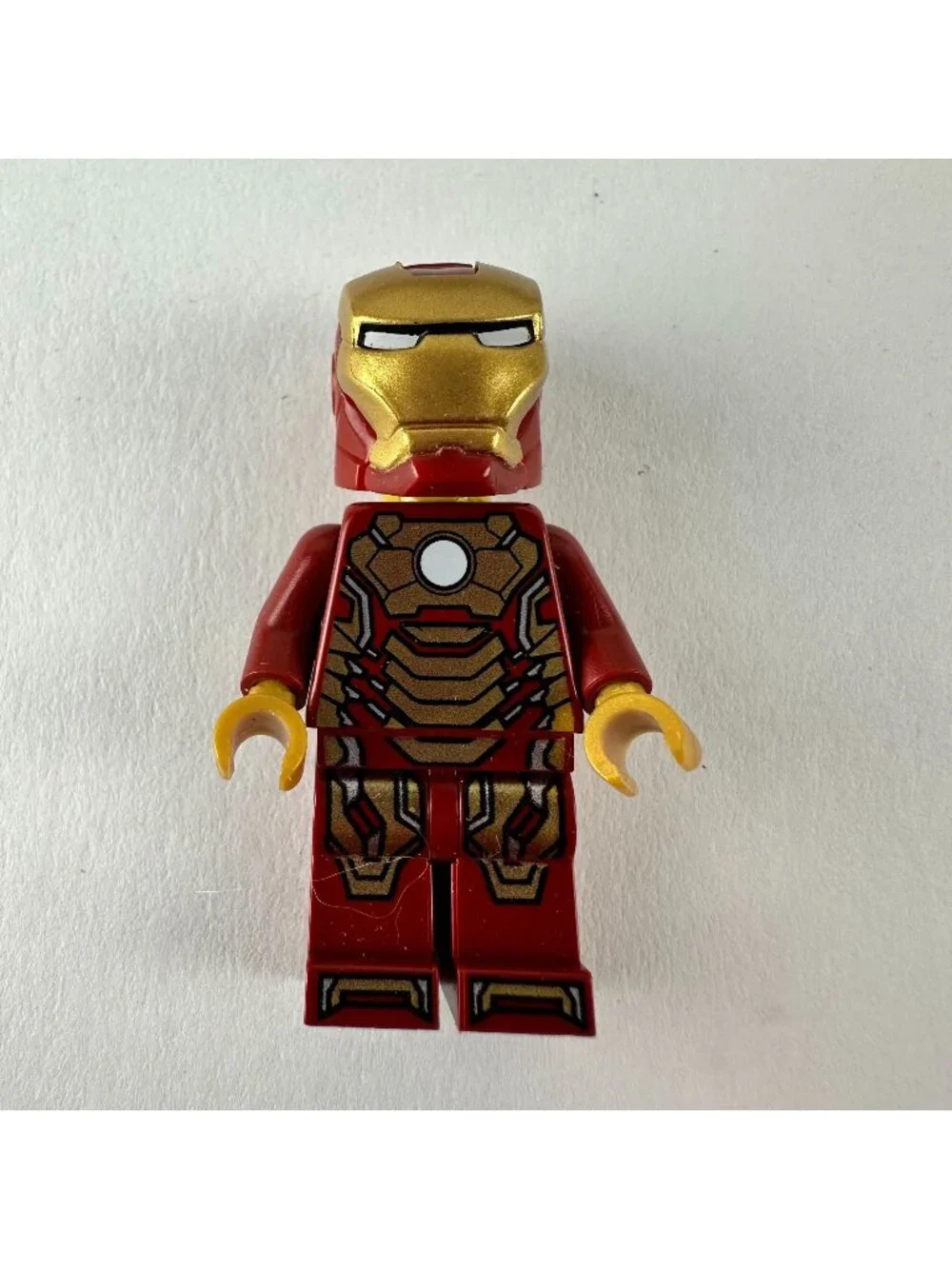 LEGO Minifig Marvel Ironman Mark 42 76007